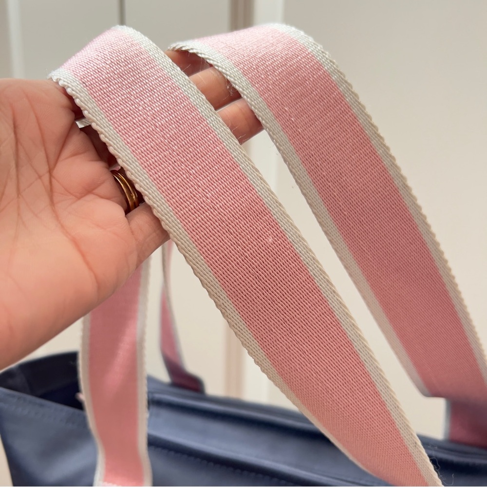 Vineyard Vines Navy and Pink Tote Bag - Picture 5 of 12